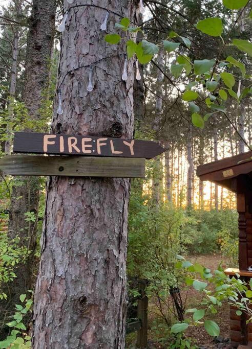 Fancy Fireflies Cabin Hayward Exterior foto